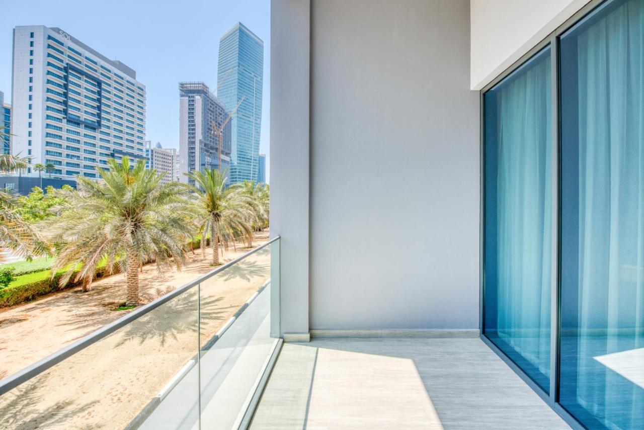 Sol Living - Sol Avenue Appartamento Dubai Esterno foto