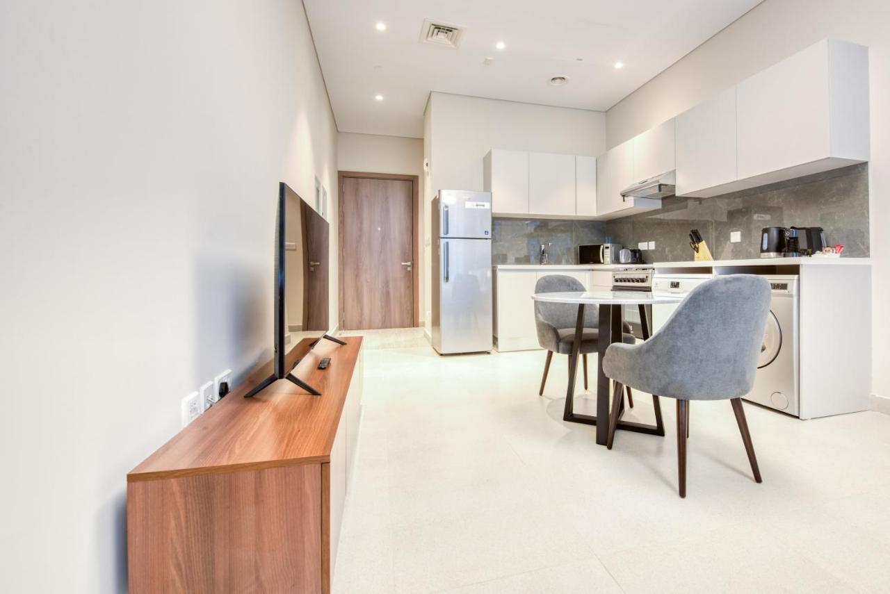Sol Living - Sol Avenue Appartamento Dubai Esterno foto