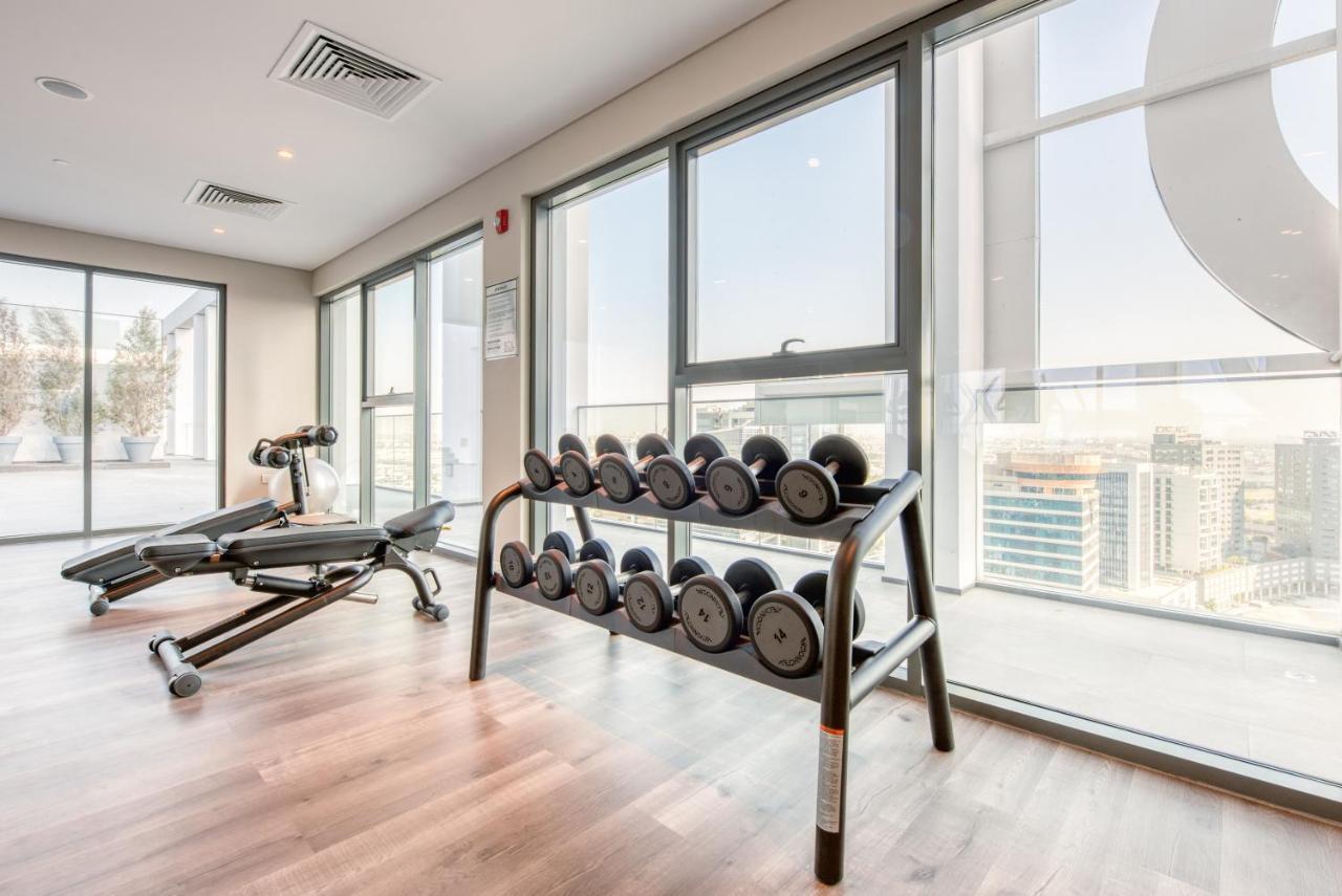 Sol Living - Sol Avenue Appartamento Dubai Esterno foto