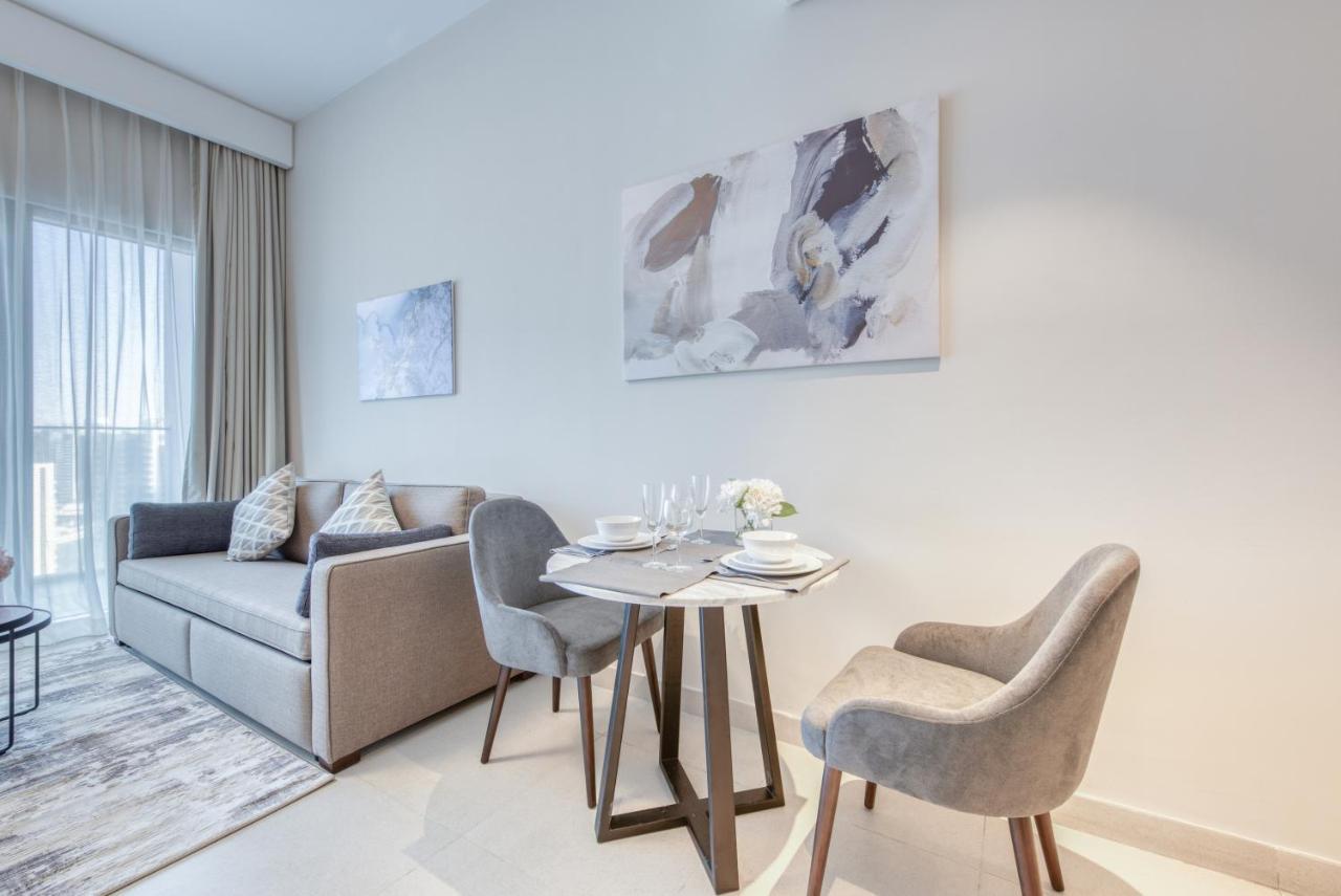 Sol Living - Sol Avenue Appartamento Dubai Esterno foto