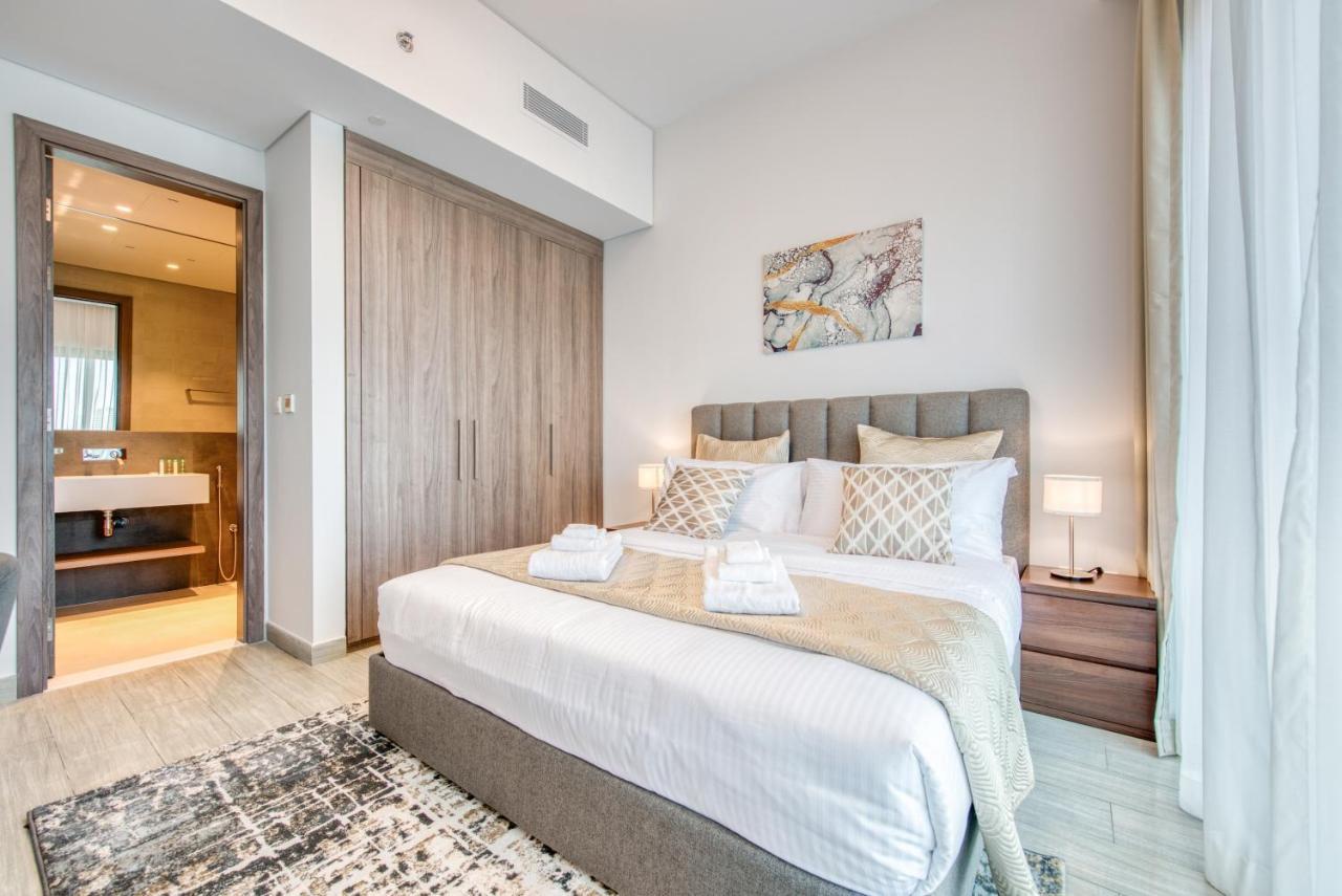 Sol Living - Sol Avenue Appartamento Dubai Esterno foto