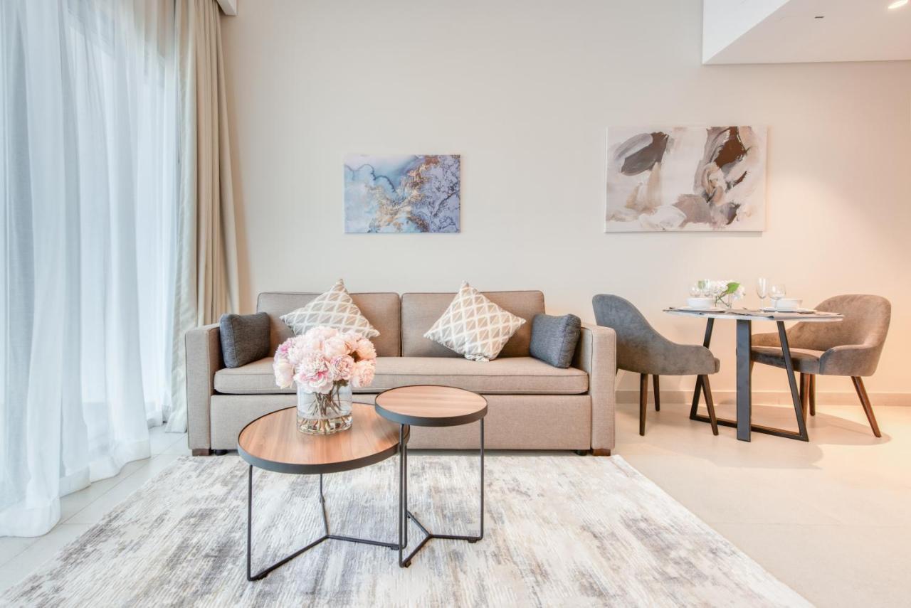 Sol Living - Sol Avenue Appartamento Dubai Esterno foto